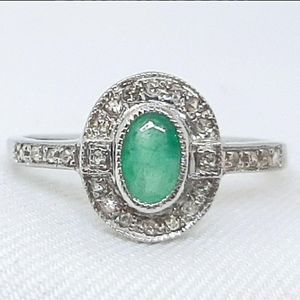 Natural Emerald & Diamond Ring